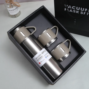 Vacuum Flask Set Price in Pakistan – 3 Cups- Satin-less Steel Thermos 500-ML Bottle Gift Pack – Hot & Cold